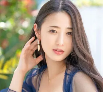 霜降之城热播电视剧封面